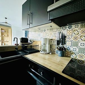 Charmant Studio Renove, Quartier Saint Michel, Proche Centre-Ville - Les Sables