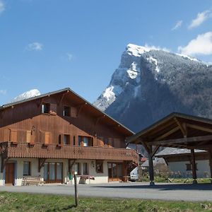 Appartement à 3 Chambres à Coucher