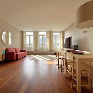 Cardosas Square Luxury Apartments By Porto City Hosts