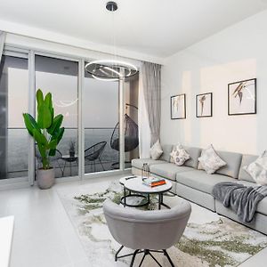 Appartement à 2 Chambres à Coucher