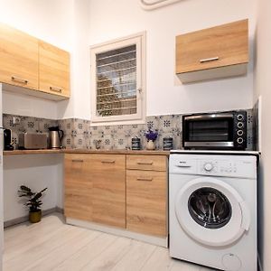 Relax Apartment Under Acropolis