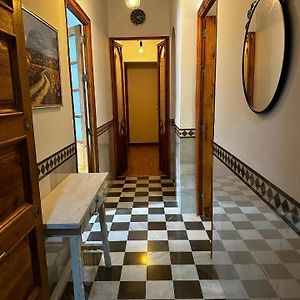 Appartement à 3 Chambres à Coucher