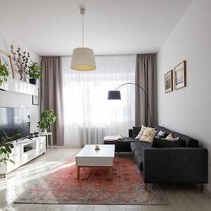 Appartement à 2 Chambres à Coucher