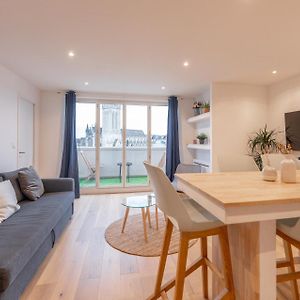 Appartement à 2 Chambres à Coucher