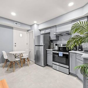 Appartement à 2 Chambres à Coucher