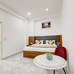 Family Private Bathroom Queen Room