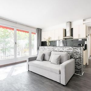 Appartement à 2 Chambres à Coucher