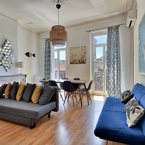 Appartement à 2 Chambres à Coucher
