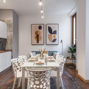 Appartement à 3 Chambres à Coucher