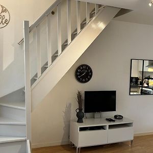 Appartement à 2 Chambres à Coucher