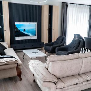 Signature Apartment 9