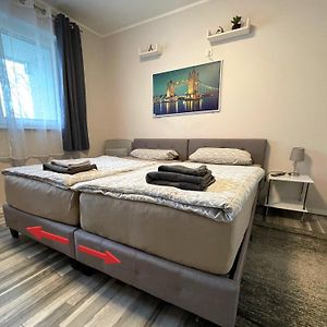 Appartement à 2 Chambres à Coucher