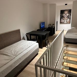 Schokoladenmuseum - Top Lage - Souterrain Apartment