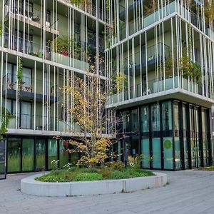 Smart Studio With Terrace By Hm