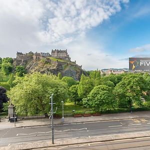 Cool Urban Apartment With Stunning Castle Views