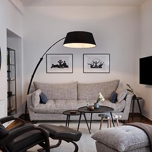 Appartement à 2 Chambres à Coucher