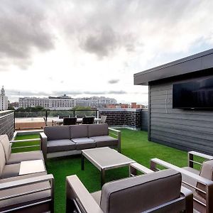 Breathtaking Downtown Penthouse B - Sleeps 11