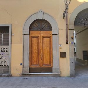 Tintori 1St Floor Loft In The Heart Of The City