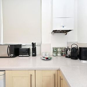 Regents Park- Ucl, Apartment With Balcony