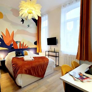 Studio Prestige Pop Art Plaine Images