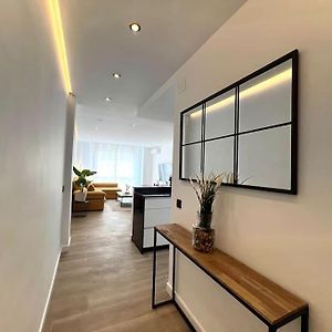 Carrera II & Old Town By Ele Apartments