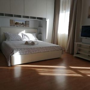 Monolocale Quartiere Nolo Mm1 Pasteur Con Posto Auto - P4
