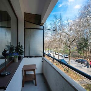 Lux Flat Next To Park With Working Space By Flat Mаnager