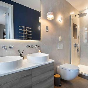 Appartement Supérieur à 3 Chambres à Coucher