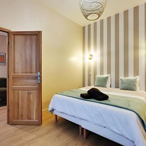 Appartement à 2 Chambres à Coucher