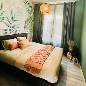 Appartement à 2 Chambres à Coucher