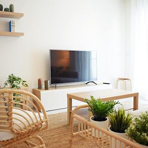 Amalia'S Home: Luminoso Apartamento Muy Cerca De La Playa
