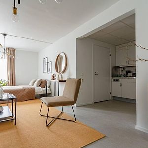 Cheap Stay On Hip Soedermalm - Construction Work