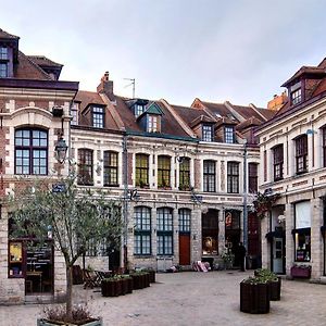 Old Lille - Lovely Typical Apartment!