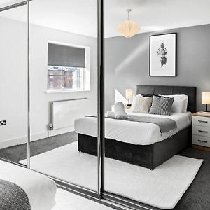 Appartement à 2 Chambres à Coucher
