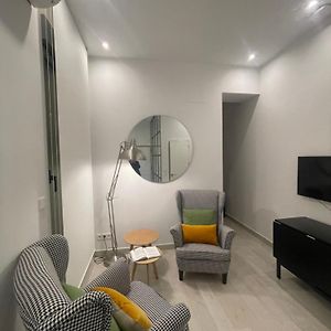 Casa De Huespedes Almirante Madrid