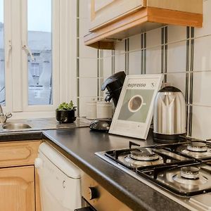 Beautiful 2Bed Apt By Hyde Park