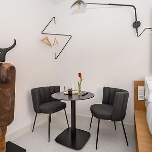 Centric Creative Rooms