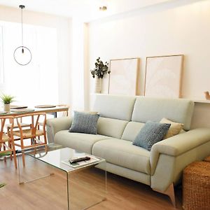 Appartement à 3 Chambres à Coucher
