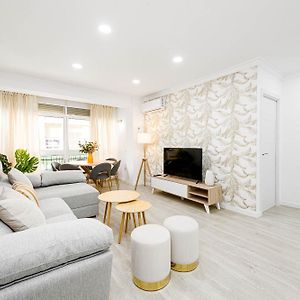 Appartement à 3 Chambres à Coucher