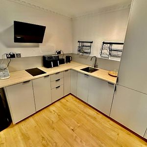 Appartement à 2 Chambres à Coucher