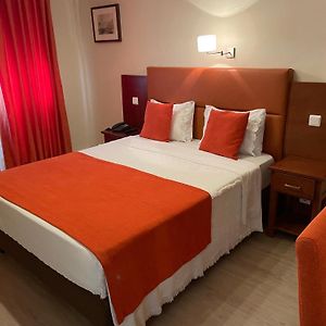 Chambre Budgétée Lit King-Size