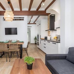 Appartement à 2 Chambres à Coucher