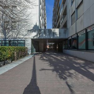 Bright Studio Apartment - Your Nest In Bologna