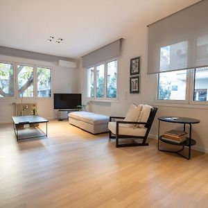 Kolonaki Athens 2 Bedrooms 4 Persons Flat By Mps