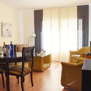 Appartement à 2 Chambres à Coucher
