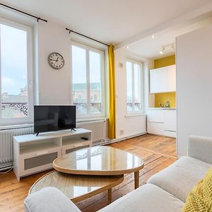 Appartement à 2 Chambres à Coucher