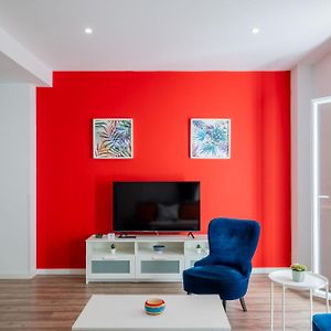 Spacious & Clean Apartment In Quiet Area
