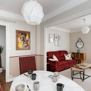 Appartement à 2 Chambres à Coucher