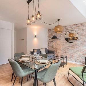 Unique Apartment In The Old Lille !