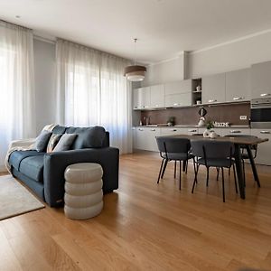 Housmart Massarenti 61